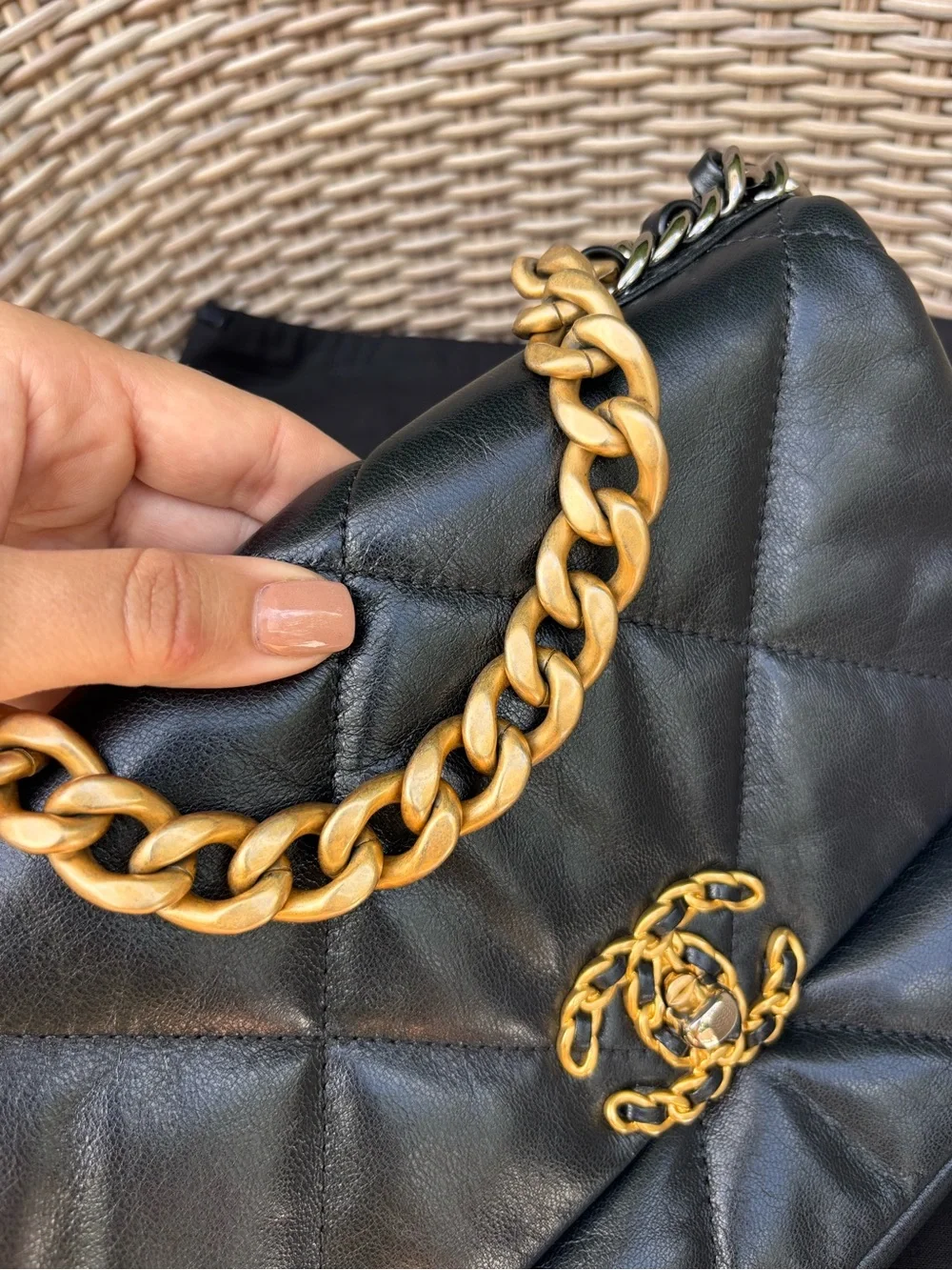 Authentic CHANEL 19 quilted Shiny lambskin gold silver medium crossbody